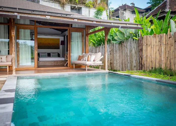 Madura - New 3 Bedroom W/ Rice Paddy View