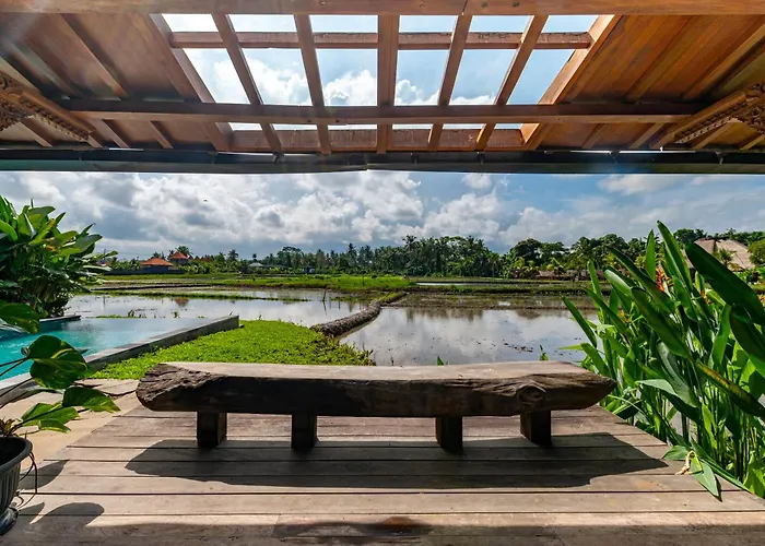Madura - New 3 Bedroom W/ Rice Paddy View فيلة أوبود