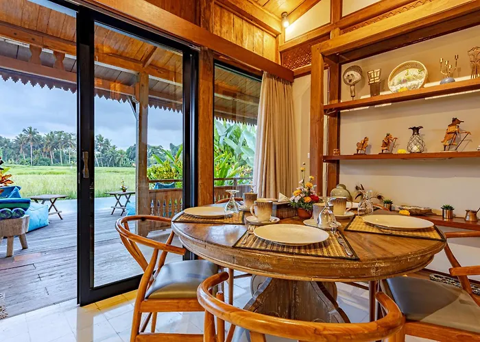 Madura - New 3 Bedroom W/ Rice Paddy View *