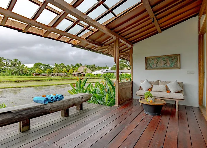 Madura - New 3 Bedroom W/ Rice Paddy View *