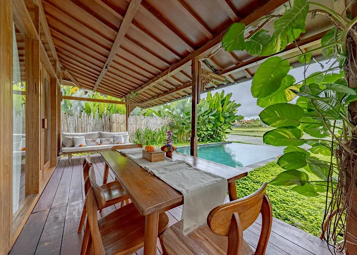 Madura - New 3 Bedroom W/ Rice Paddy View أوبود